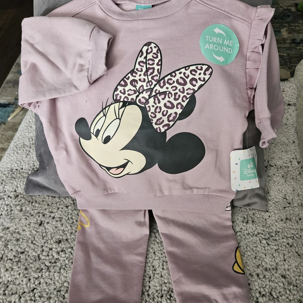 NWT Minnie Mouse Kids Jogger Set - Purple